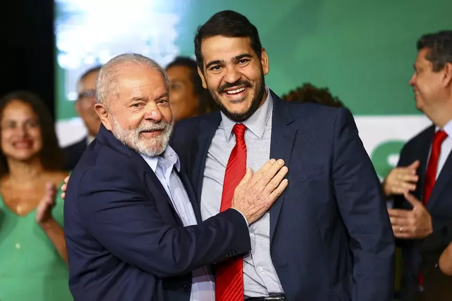 O presidente Lula e Jorge Messias, atual ministro da Advocacia-Geral da União (AGU). Foto: Reprodução