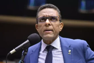 Deputado evangélico Otoni de Paula lamenta mortes de fiéis da sua igreja na chacina do Rio | Diário Carioca O deputado federal Otoni de Paula (MDB) – Reprodução